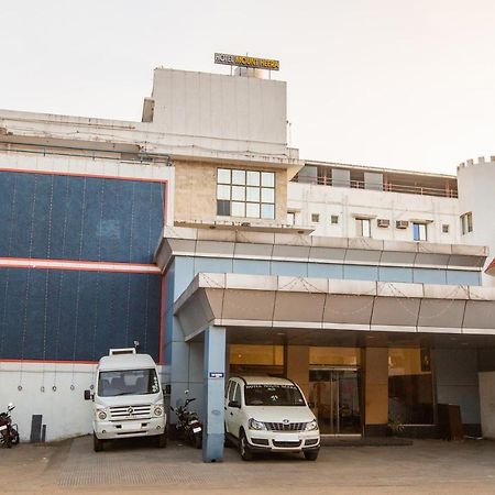 Capital O 69831 Hotel Mount Heera Chennai Eksteriør billede