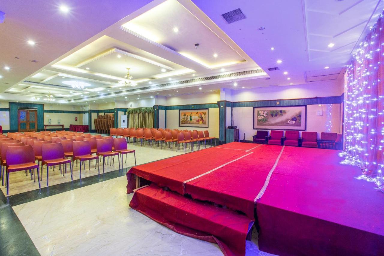 Capital O 69831 Hotel Mount Heera Chennai Eksteriør billede