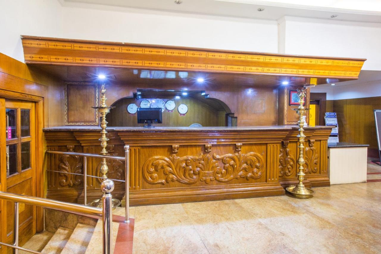 Capital O 69831 Hotel Mount Heera Chennai Eksteriør billede