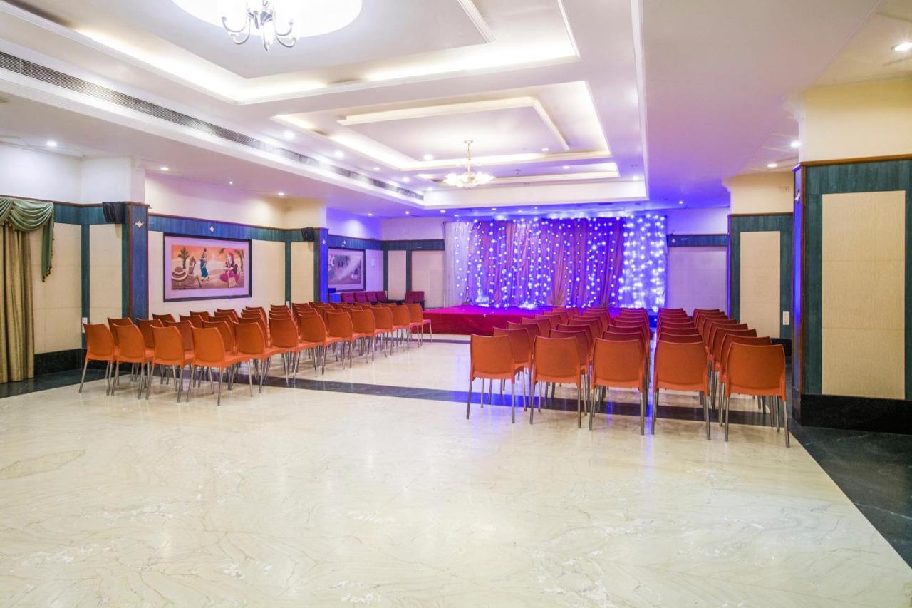 Capital O 69831 Hotel Mount Heera Chennai Eksteriør billede