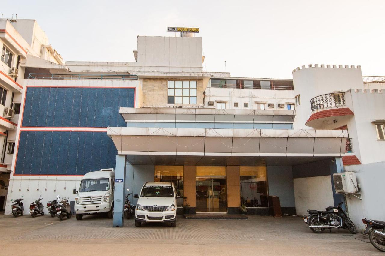 Capital O 69831 Hotel Mount Heera Chennai Eksteriør billede